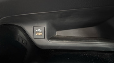 Toyota C-HR 1.8 Hybrid Design 5dr CVT Hybrid Hatchback